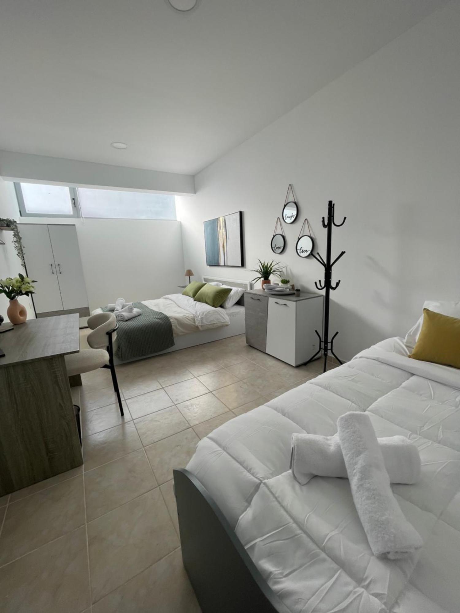 Aiolos Chania Center Luxury Apartment Near The Garden Exteriör bild